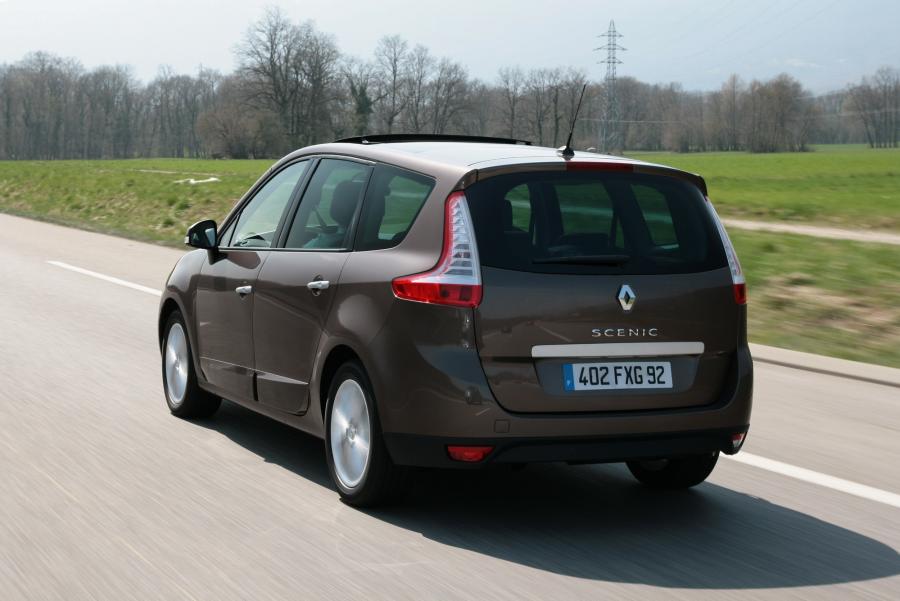  Renault Grand Scenic 2009 года  (фото 17 из 65)